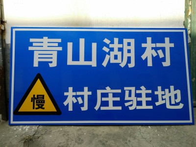 新疆围绕千百亿工程拉动大中专毕业生就业‘3377官网’(图3)