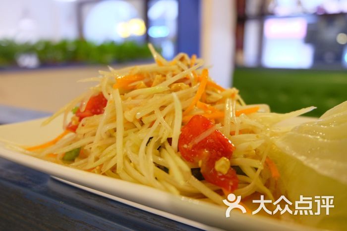 ‘3377官网’江西护理学院两名大学生受邀参加江西省政府第七十二次常务会议旁听会议(图1)